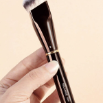 فرشاة تجميل احترافية