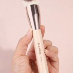 فرشاة تجميل إحترافية