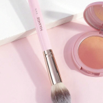 فرشاة تجميل إحترافية